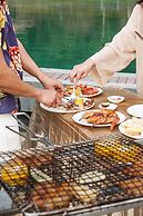 Thung Nham Hotel & Resort