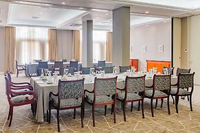 The Arkin Colony Hotel