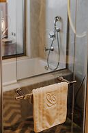 The Arkin Colony Hotel