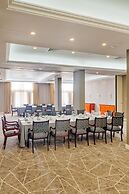 The Arkin Colony Hotel