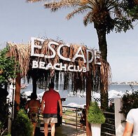 The Arkin Colony Hotel