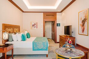 The Arkin Colony Hotel