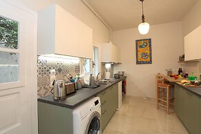 Athenian niche in Plaka