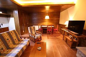 Apartaments Piteus Casa Dionís