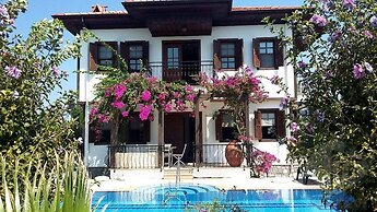 Villa Yasemin