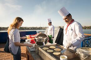 MS Esmeralda Nile Cruise from Aswan or Luxor