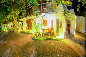 Cinnamon Airport Residencies