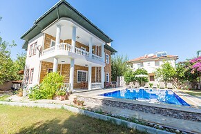 Villa Akinci