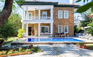 Villa Akinci
