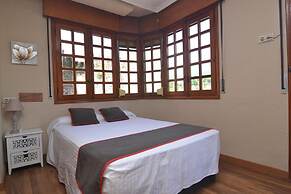 Hostería El Bodegón De Gredos