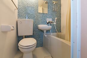 Little Barrel Guest House - Hostel