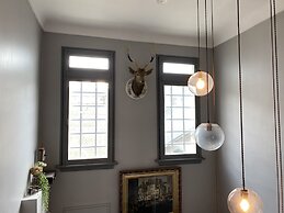 Little Barrel Guest House - Hostel