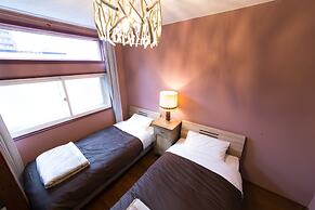 Little Barrel Guest House - Hostel