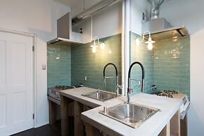 Little Barrel Guest House - Hostel