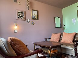 Little Barrel Guest House - Hostel