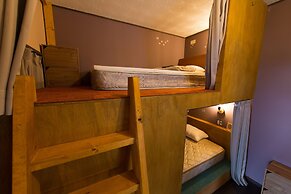 Little Barrel Guest House - Hostel