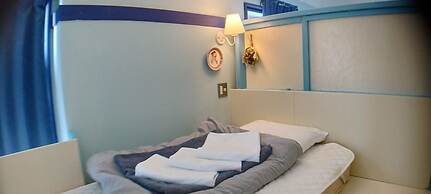 Little Barrel Guest House - Hostel