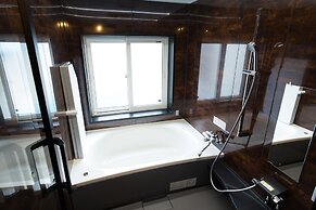 Little Barrel Guest House - Hostel