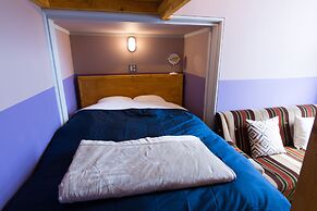 Little Barrel Guest House - Hostel