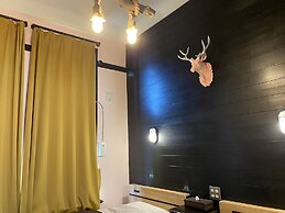 Little Barrel Guest House - Hostel