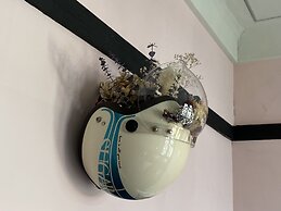 Little Barrel Guest House - Hostel