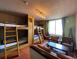 Little Barrel Guest House - Hostel