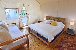 Colonia Rest House Glamping