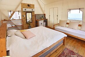 Colonia Rest House Glamping