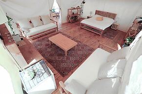 Colonia Rest House Glamping