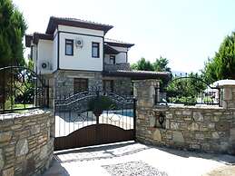 Villa Celik