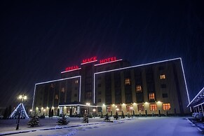 Business Hotel Mask