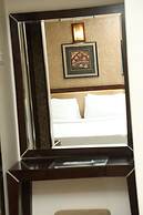 Hotel Anantha Executive Suites