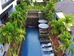Cheata Residence