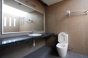 Millenium Maison Home