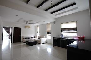 Millenium Maison Home