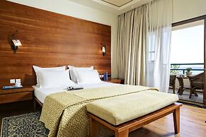 Possidi Holidays Resort & Suite Hotel