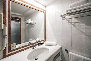 Possidi Holidays Resort & Suite Hotel