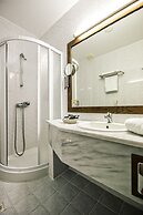 Possidi Holidays Resort & Suite Hotel