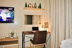 One Eastwood Avenue Tower 1