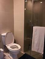 One Eastwood Avenue Tower 1