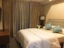 One Eastwood Avenue Tower 1