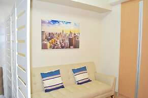 One Eastwood Avenue Tower 1