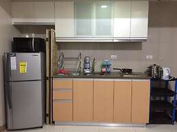 One Eastwood Avenue Tower 1