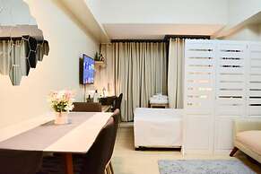 One Eastwood Avenue Tower 1