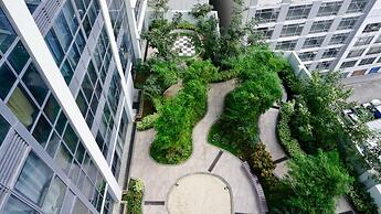 One Eastwood Avenue Tower 1