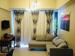 One Eastwood Avenue Tower 1