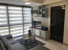 One Eastwood Avenue Tower 1