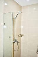 One Eastwood Avenue Tower 1