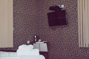 Life Hotel