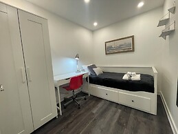 GLOBALSTAY. Elegant Downtown Apartments